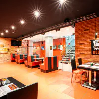 Red Seven - Imagen 4